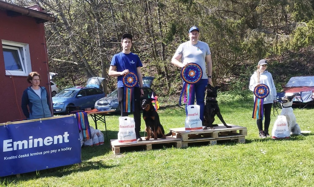 Eireen má 2. místo ze závodů v poslušnosti IBGH3